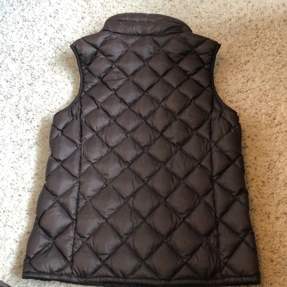 Vest - Picture 2 of 3